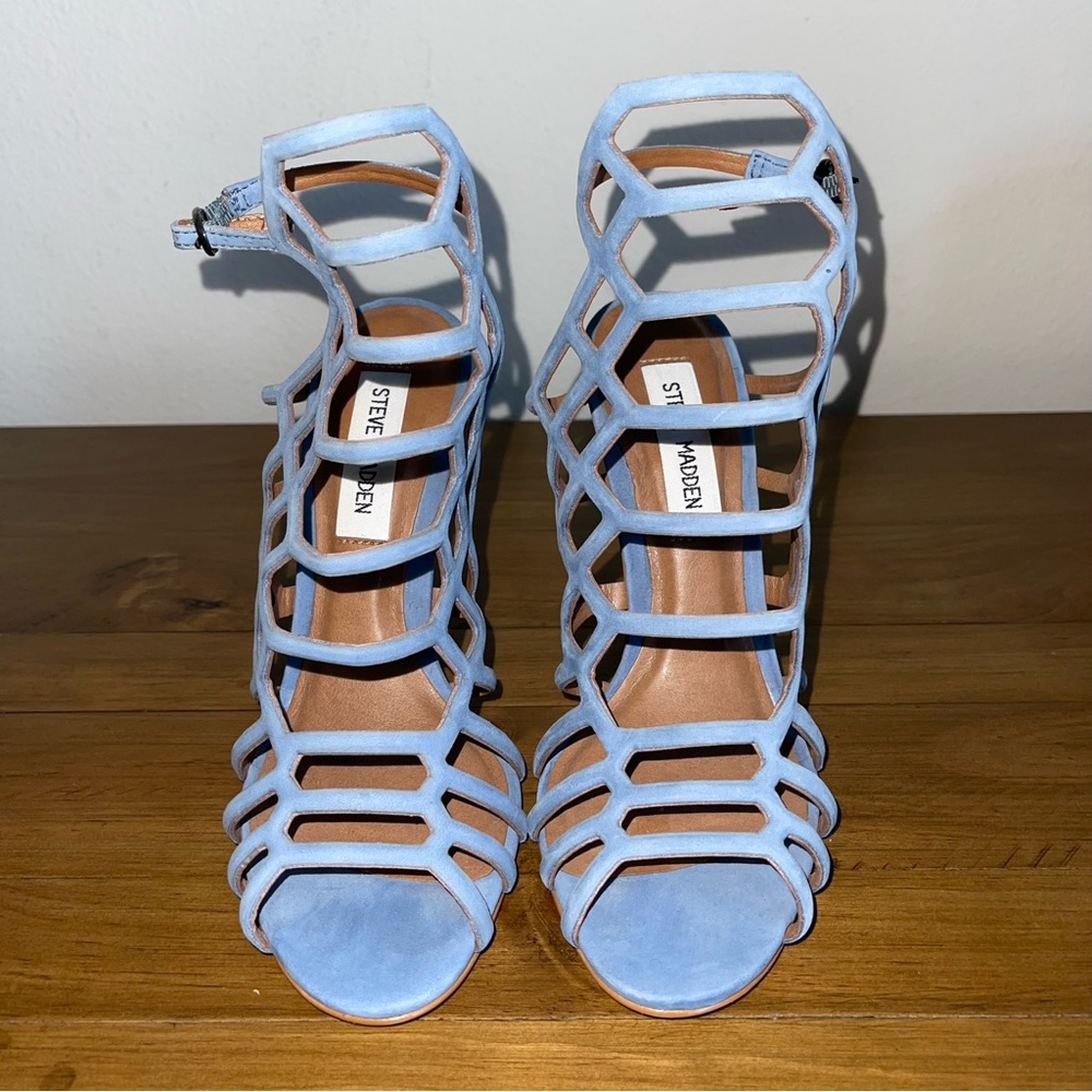 Steven Madden Slithur Heel